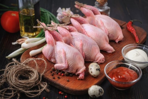 Whole Quail Jumbo - 6 per pkt